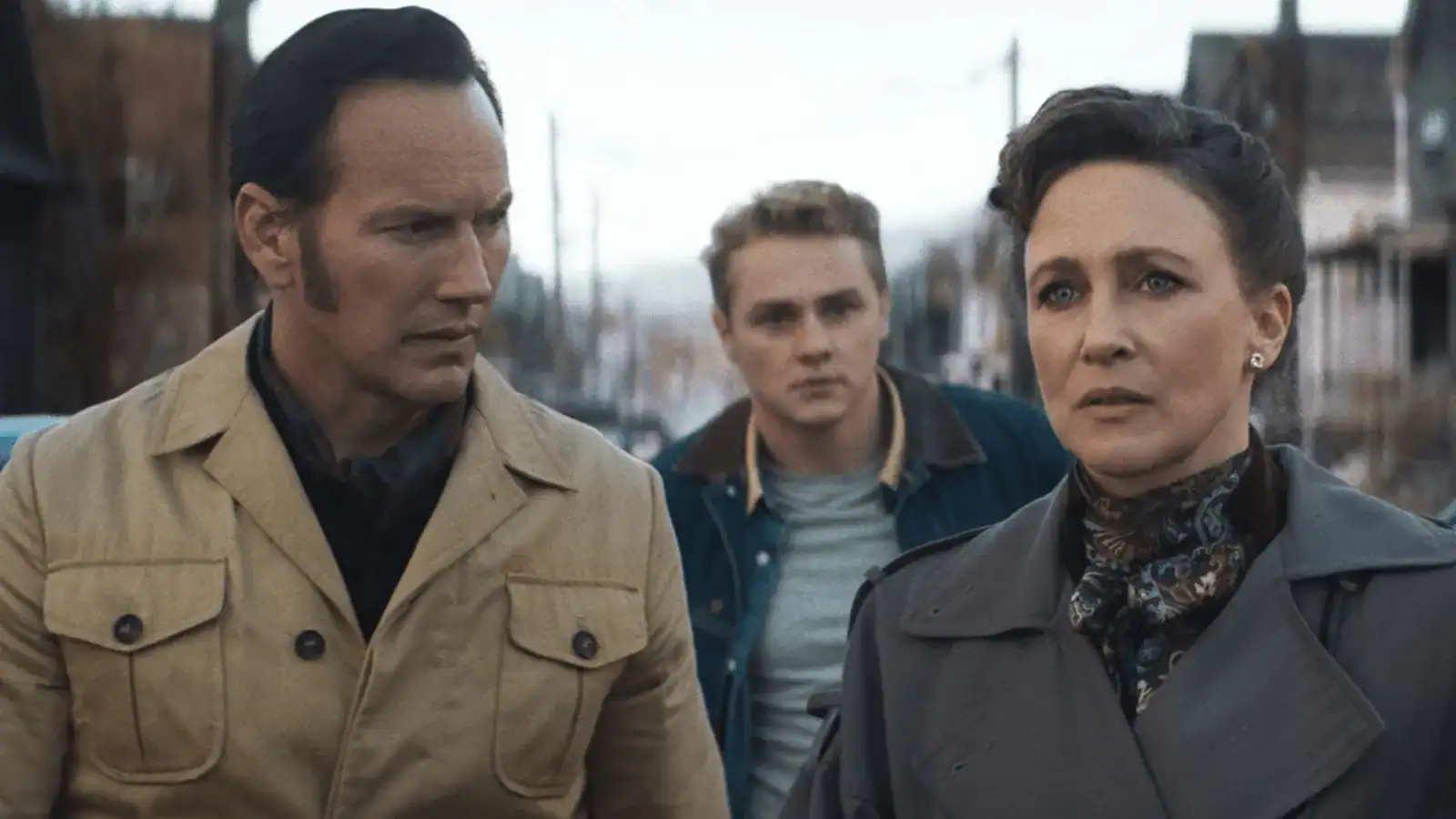 Áp phích chính thức của The Conjuring 4 Nghi Lễ Cuối Cùng, một tác phẩm kinh dị được mong chờ mang đến cái kết cho saga nhà Warren.